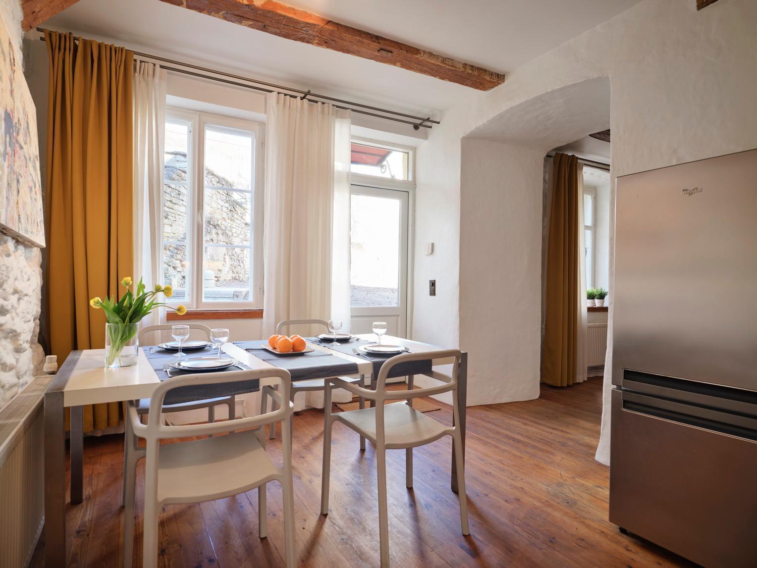 Historic Apartment With Private Garden In Old Town Tallinn Exteriér fotografie